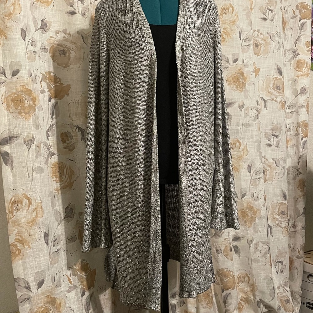 White House black market gray sequent cardigan